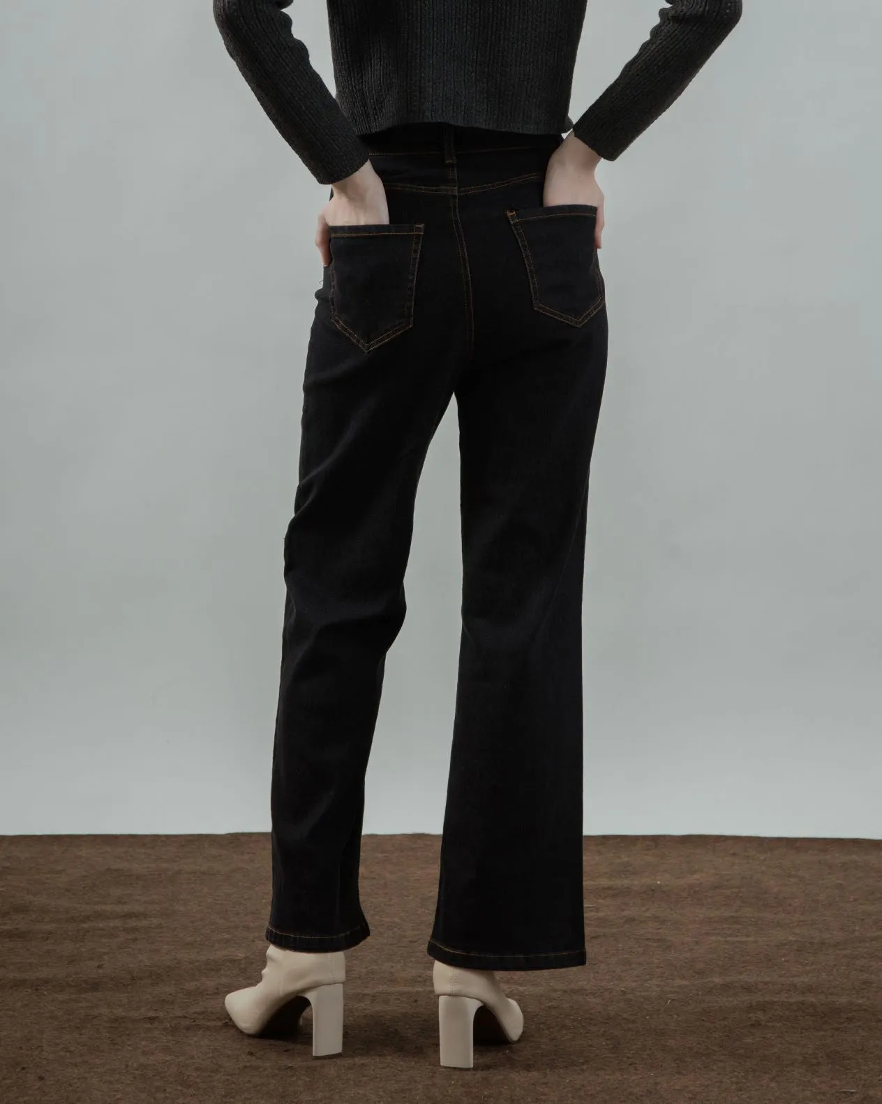 Hailey High Waist Double Pocket Jeans (Black)